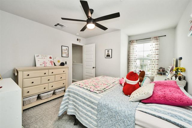 8449 Sweet Cherry Lane, Magnolia, TX 77354