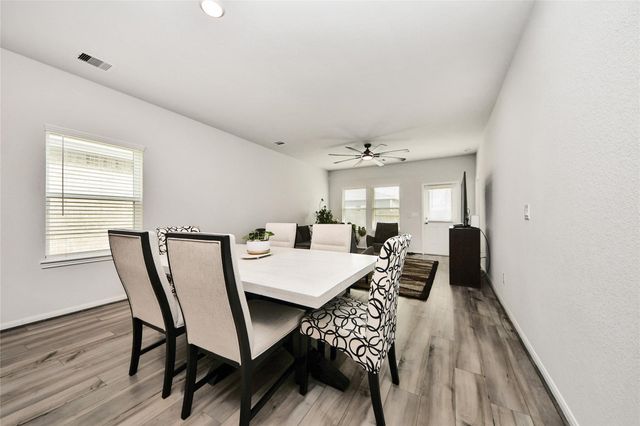 8449 Sweet Cherry Lane, Magnolia, TX 77354