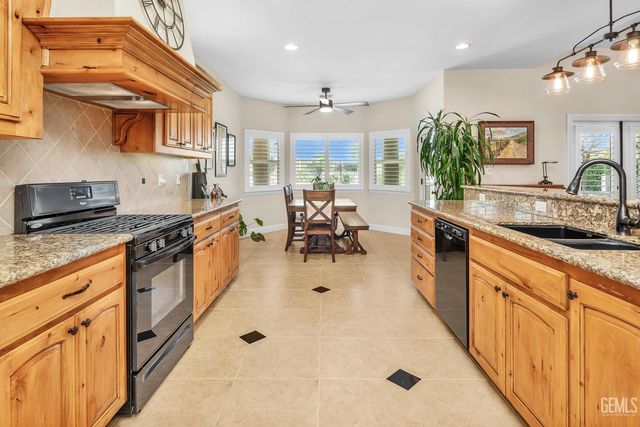 4301 Elder Court, Bakersfield, CA 93306