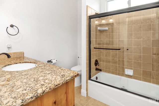 4301 Elder Court, Bakersfield, CA 93306