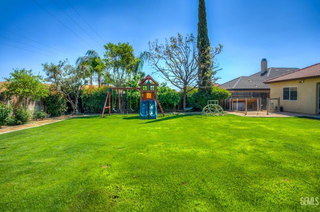 4301 Elder Court, Bakersfield, CA 93306