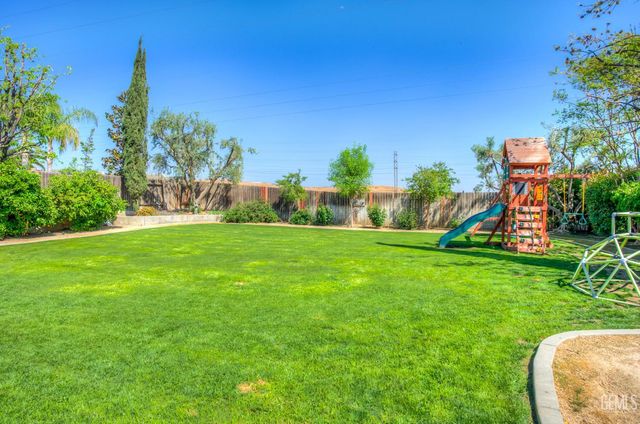 4301 Elder Court, Bakersfield, CA 93306