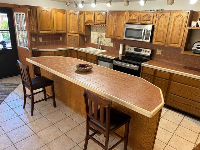 12060 Waterman Road, Brooklyn, MI 49230