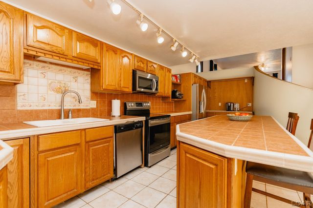 12060 Waterman Road, Brooklyn, MI 49230