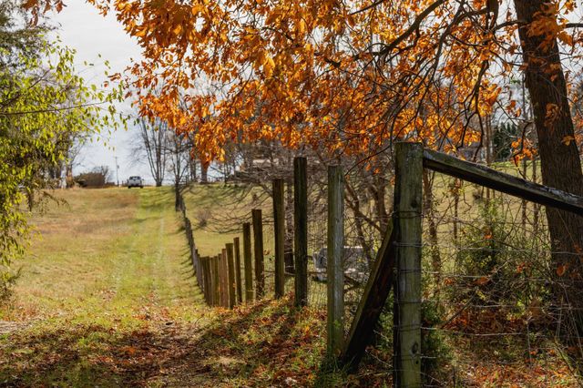 12060 Waterman Road, Brooklyn, MI 49230