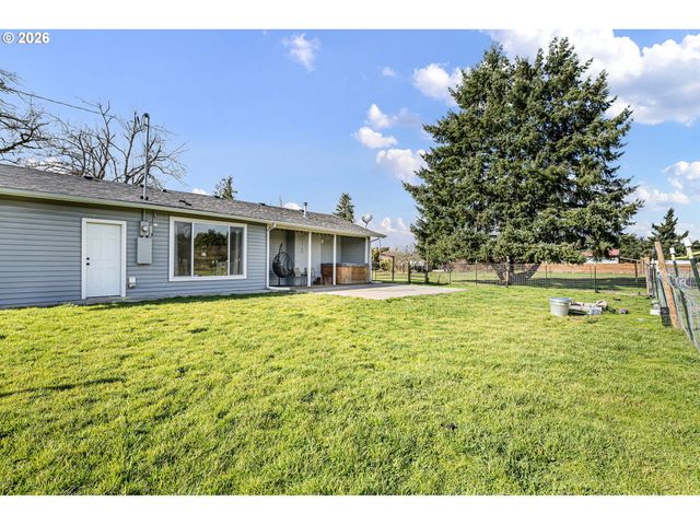 82517 Greenwood St, Creswell, OR 97426