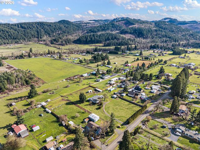 82517 Greenwood St, Creswell, OR 97426