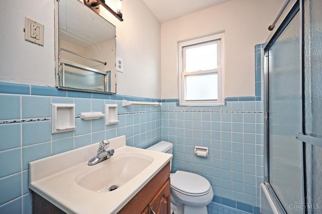 178 East Crest Drive, Reading, OH 45215