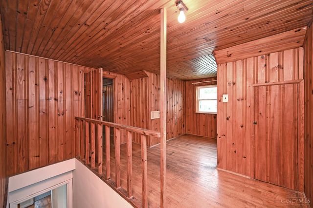 178 East Crest Drive, Reading, OH 45215