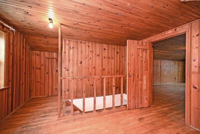 178 East Crest Drive, Reading, OH 45215