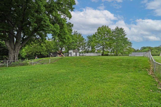 178 East Crest Drive, Reading, OH 45215