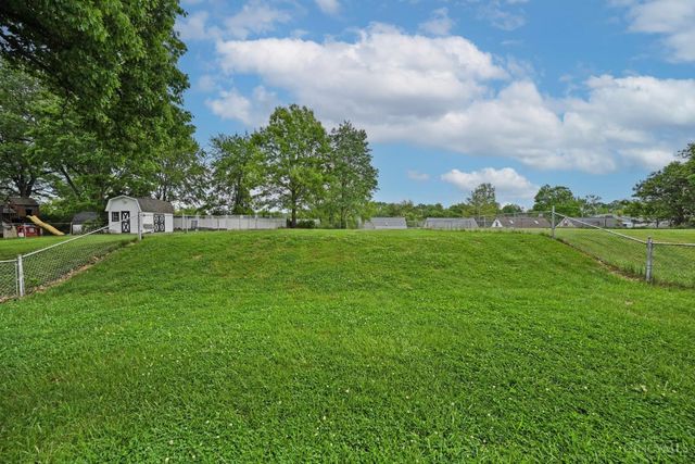 178 East Crest Drive, Reading, OH 45215