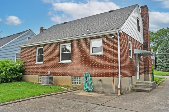 178 East Crest Drive, Reading, OH 45215
