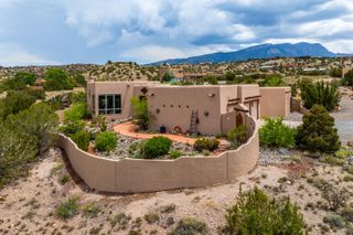 3 CALLE CIENEGA Court, Placitas, NM 87043