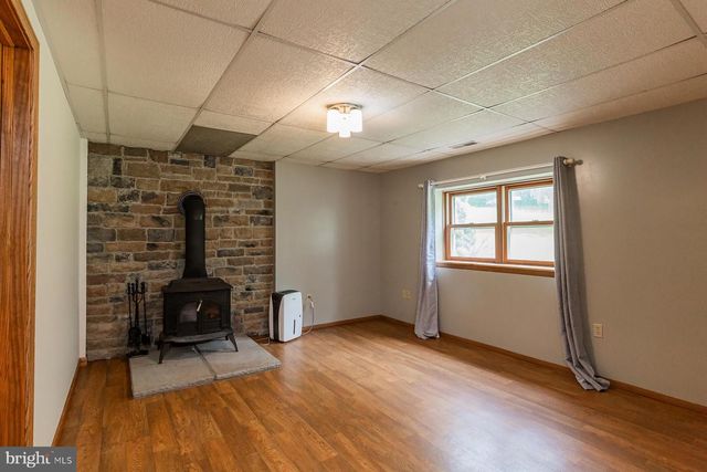 3 APACHE LN, Willow Street, PA 17584