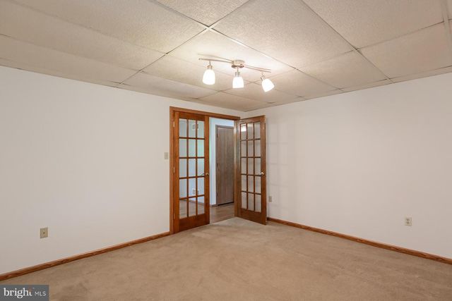 3 APACHE LN, Willow Street, PA 17584