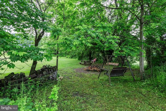 3 APACHE LN, Willow Street, PA 17584