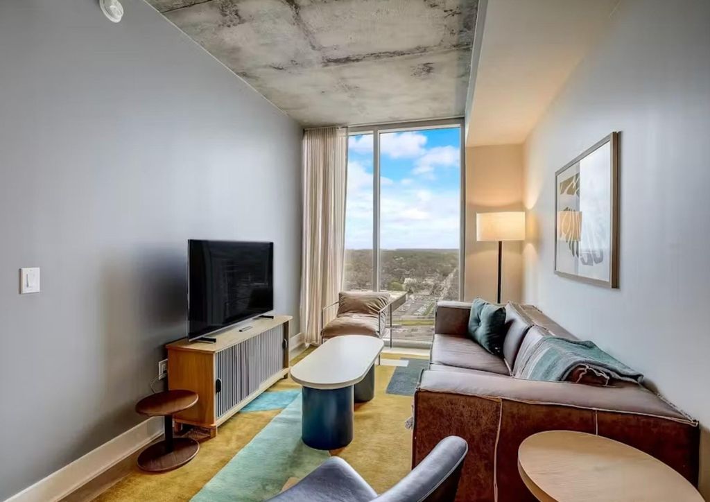 48 East Ave 1605, Austin, TX 78701