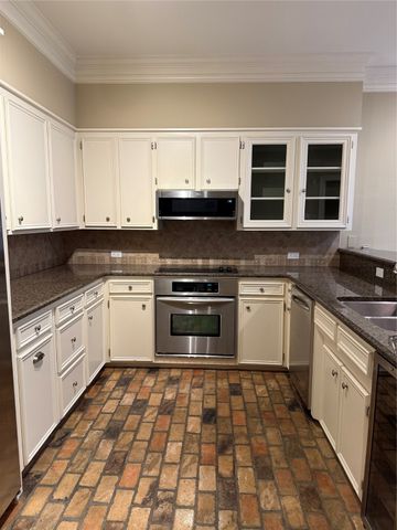 417 Landmark Drive, Shreveport, LA 71106