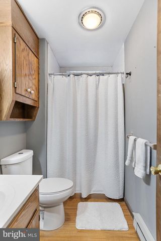 49 FOREST DR, Lake Harmony, PA 18624