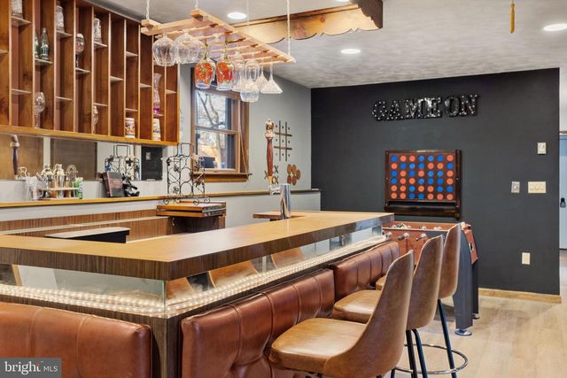 49 FOREST DR, Lake Harmony, PA 18624