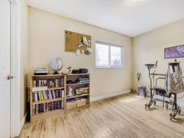 5671 W 71st Ave, Arvada, CO 80003
