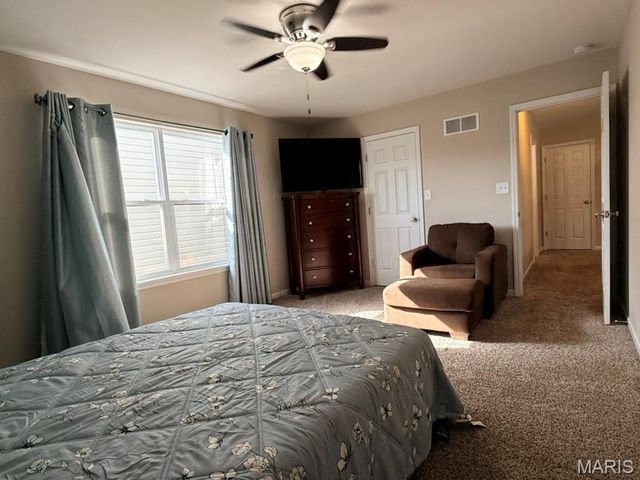1401 Colonial Drive, Cottleville, MO 63304