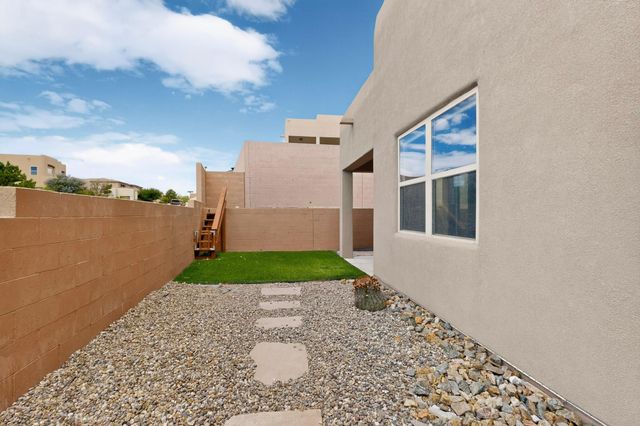 6101 Santa Fe Trail Drive NE, Rio Rancho, NM 87124