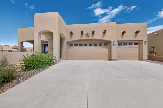 6101 Santa Fe Trail Drive NE, Rio Rancho, NM 87124