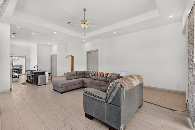 6101 Santa Fe Trail Drive NE, Rio Rancho, NM 87124