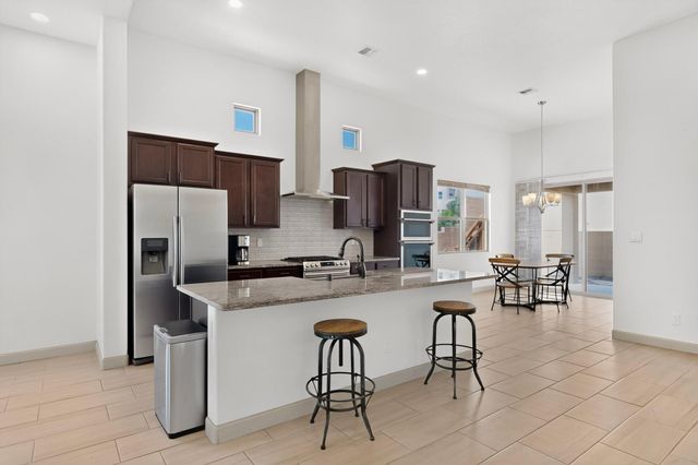6101 Santa Fe Trail Drive NE, Rio Rancho, NM 87124