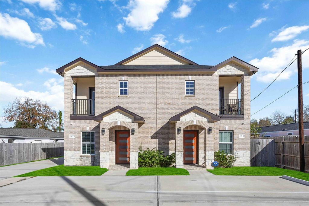 4903 Mallow Street A, Houston, TX 77033