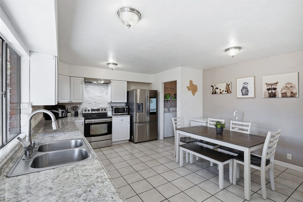 7212 Timber Trail, Fort Worth, TX 76134 — exterior