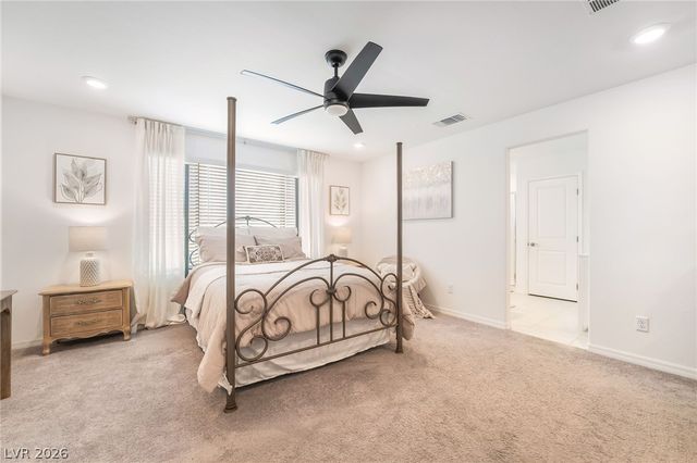 8076 Adelaide Hills Street, Las Vegas, NV 89113