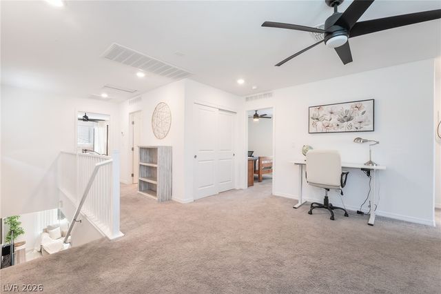 8076 Adelaide Hills Street, Las Vegas, NV 89113