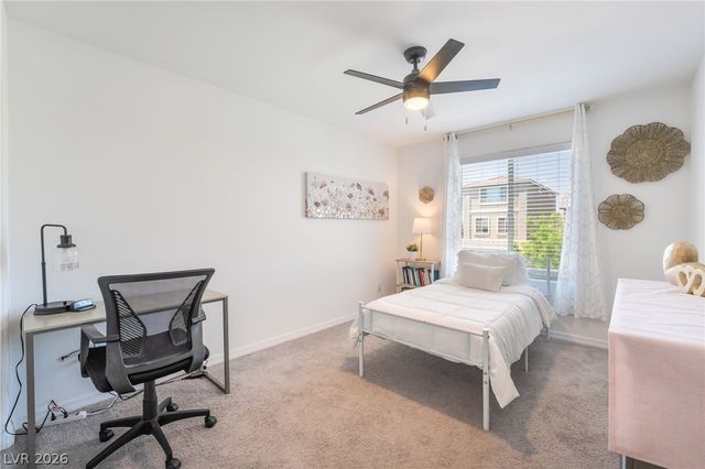 8076 Adelaide Hills Street, Las Vegas, NV 89113
