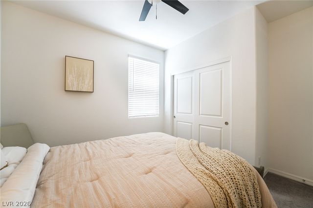 8076 Adelaide Hills Street, Las Vegas, NV 89113