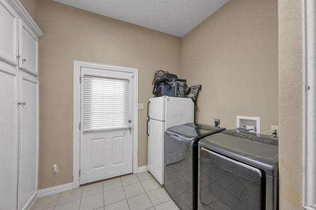 144 Wood Farm Road, Huntsville, TX 77320