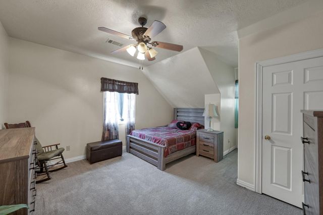 144 Wood Farm Road, Huntsville, TX 77320