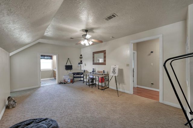 144 Wood Farm Road, Huntsville, TX 77320