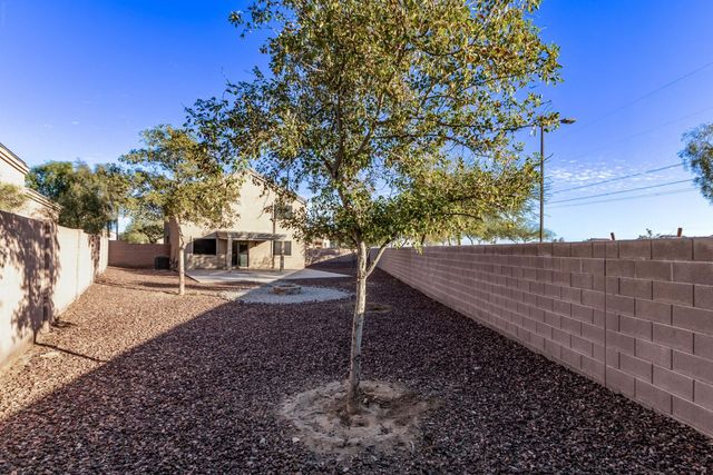 1368 S 232nd Avenue, Buckeye, AZ 85326