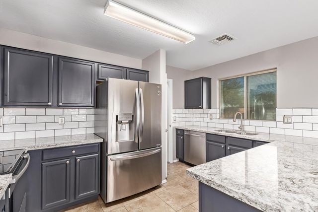 1368 S 232nd Avenue, Buckeye, AZ 85326