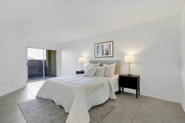 2042 Coolidge 98, San Diego, CA 92111