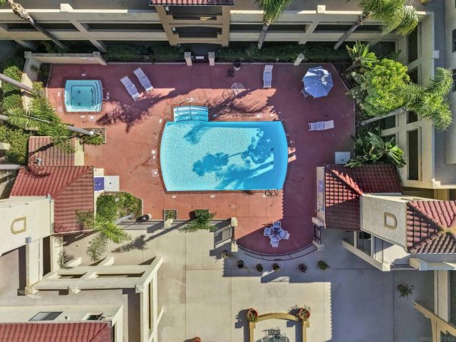 2042 Coolidge 98, San Diego, CA 92111