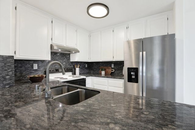 2042 Coolidge 98, San Diego, CA 92111
