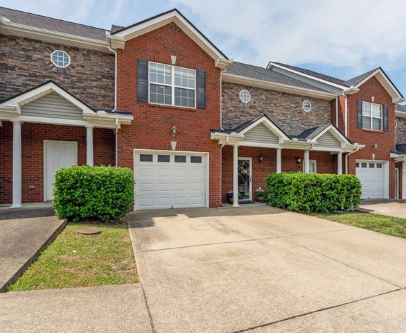 302 Villa Cir, Lebanon, TN 37090