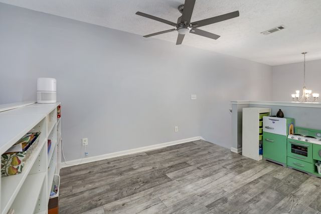 302 Villa Cir, Lebanon, TN 37090