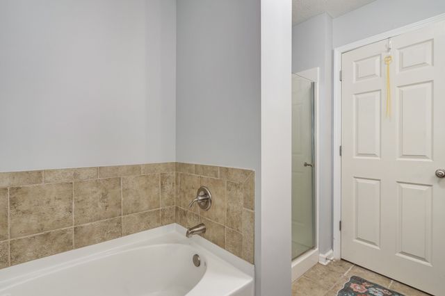 302 Villa Cir, Lebanon, TN 37090