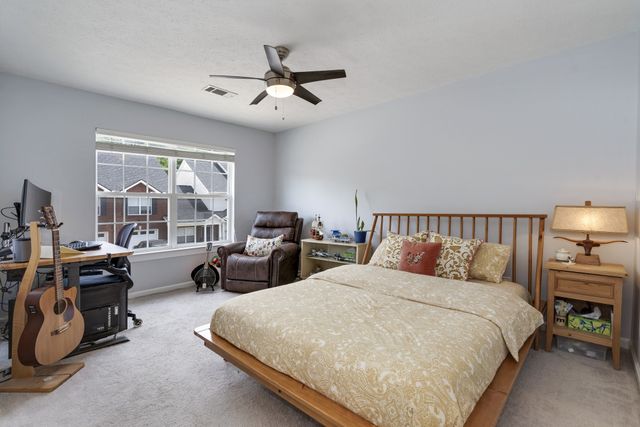 302 Villa Cir, Lebanon, TN 37090