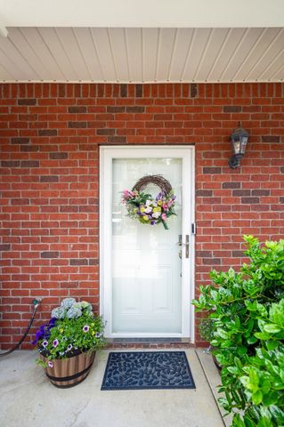 302 Villa Cir, Lebanon, TN 37090